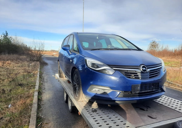 Opel Zafira cena 54900 przebieg: 199000, rok produkcji 2019 z Dębno małe 191